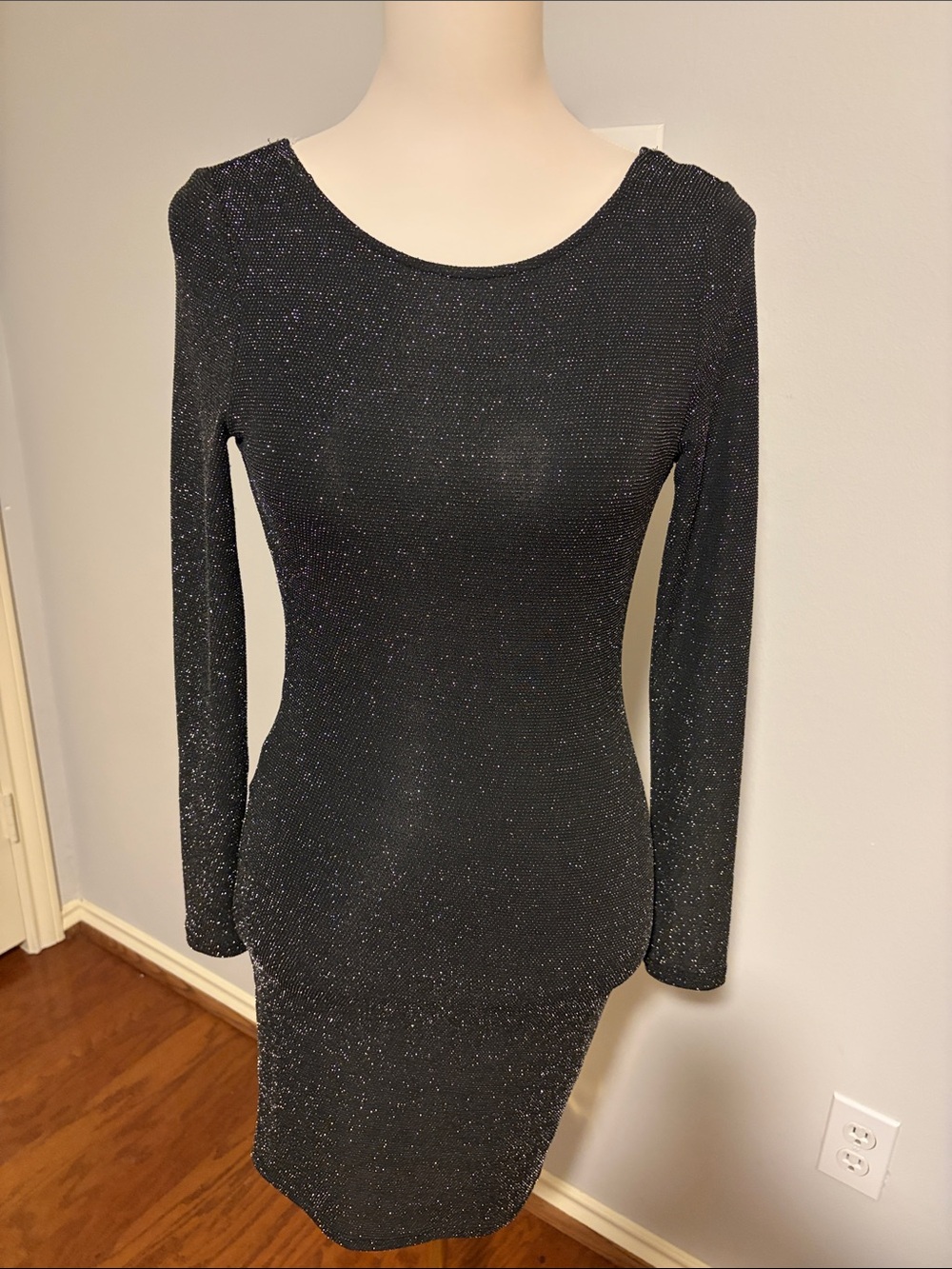 Lulus Black Sparkle Backless Long-Sleeve Dress Size Small
